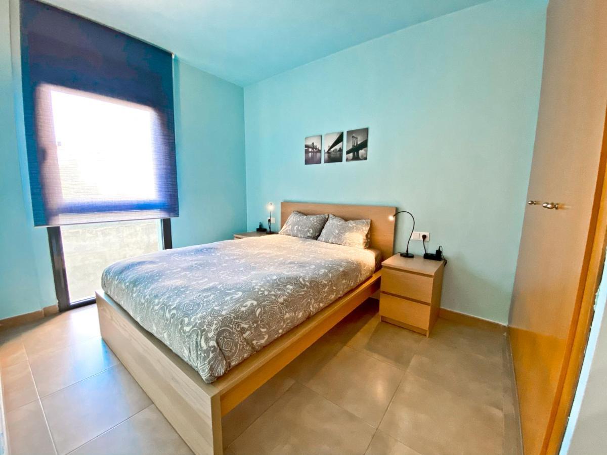 Urban Manresa-City Center Apartment With Balcony Exterior photo